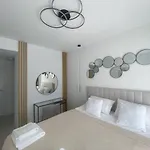 Apartment Beautiful With In & Outdoor Pool *