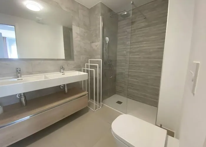 Beautiful With In & Outdoor Pool